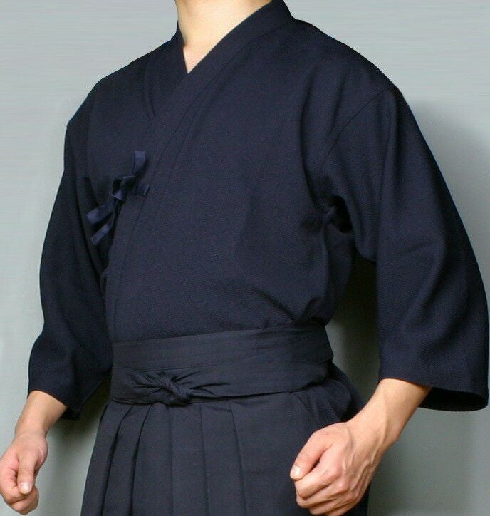 織刺調 紺ジャージ剣道着｜軽量 通気性 抜群 稽古 練習 用｜剣道屋